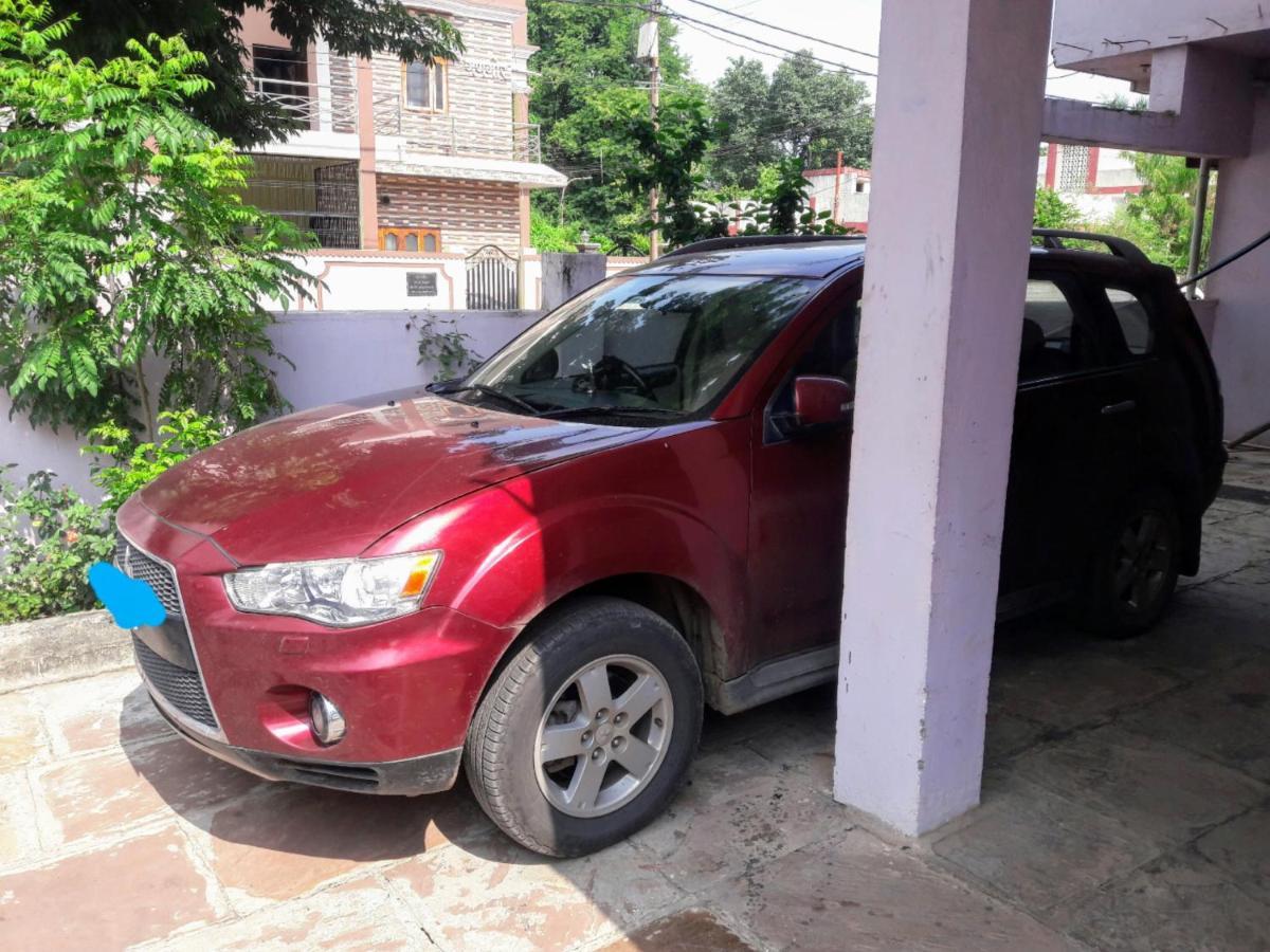 Jaiswal Homestay Jabalpur Ngoại thất bức ảnh